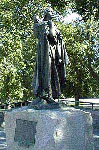 Sacagawea Statue (Bismark, ND)